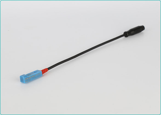 IP67 Wodoodporny indukcyjny czujnik zbliżeniowy 5 mm PNP NC normalnie otwarty